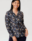 Blouse à imprimé floral à manches longues et décolleté en V de la nouvelle collection Linea Domani chez Boutiques Marise